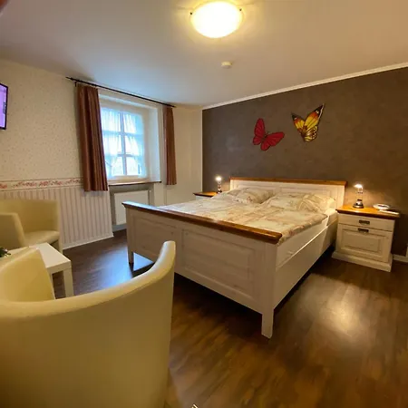 Gasthuis Gaestehaus Bauernstube 3*
